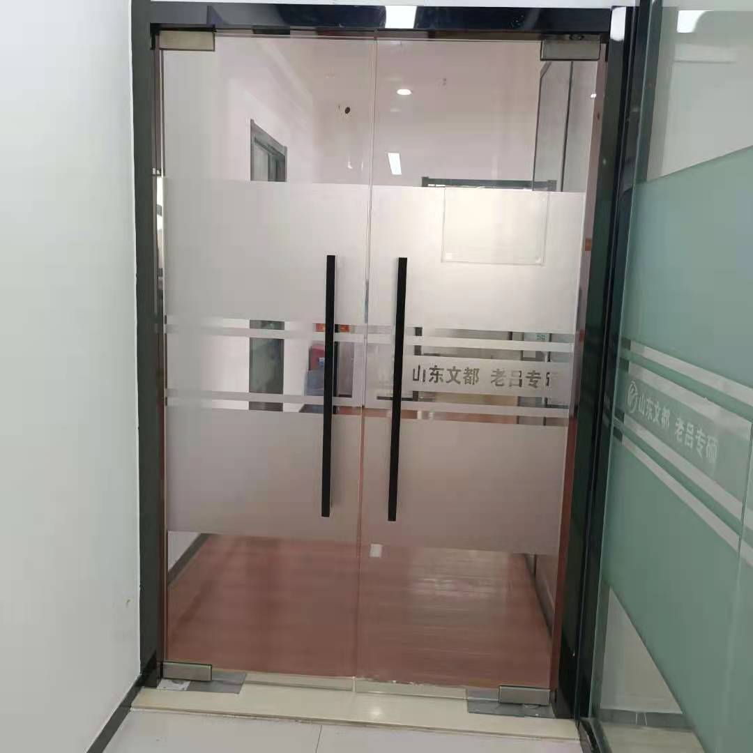 如何維護維修玻璃門更合適？